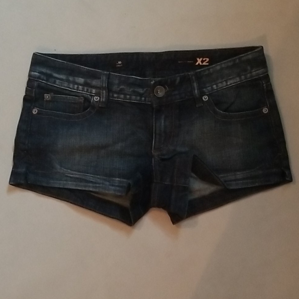 Express shorts
